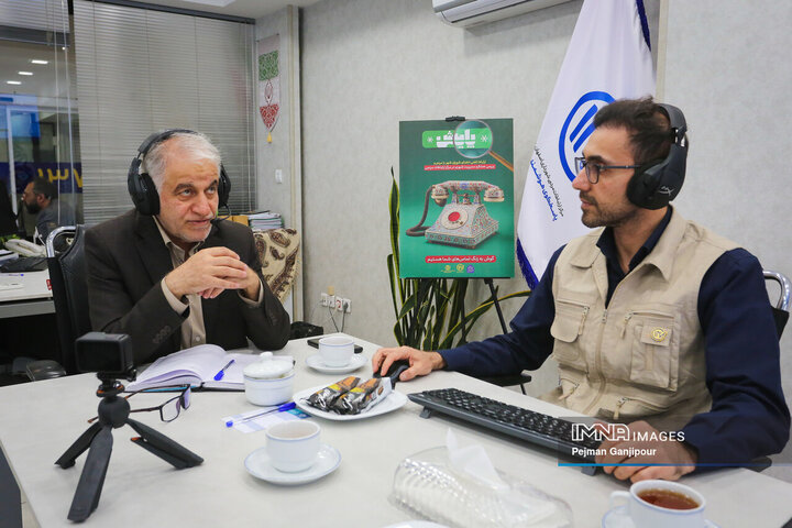 حضور رئیس شورای شهر اصفهان در سامانه ۱۳۷