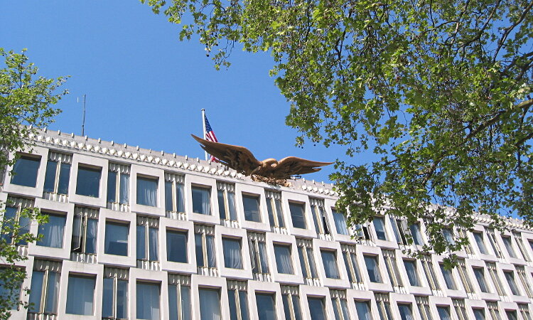 معماری سفارتخانهها؛ پیوندی میان هویت ملی، امنیت و دیپلماسی