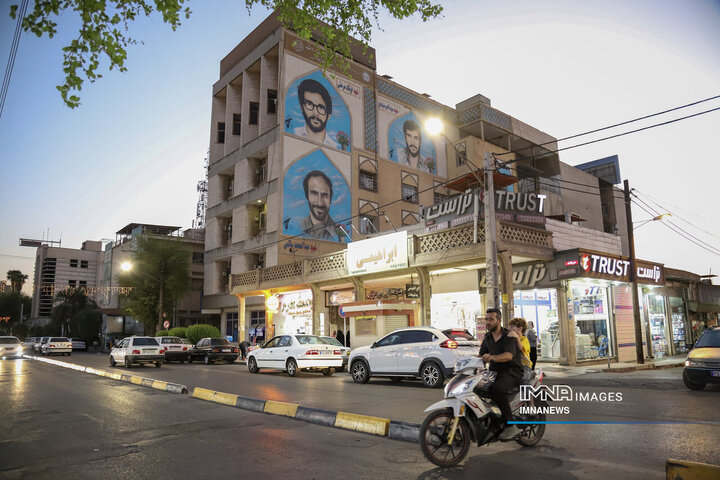 دیوارهای مقدس