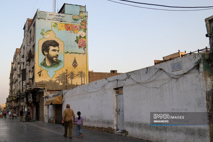 دیوارهای مقدس