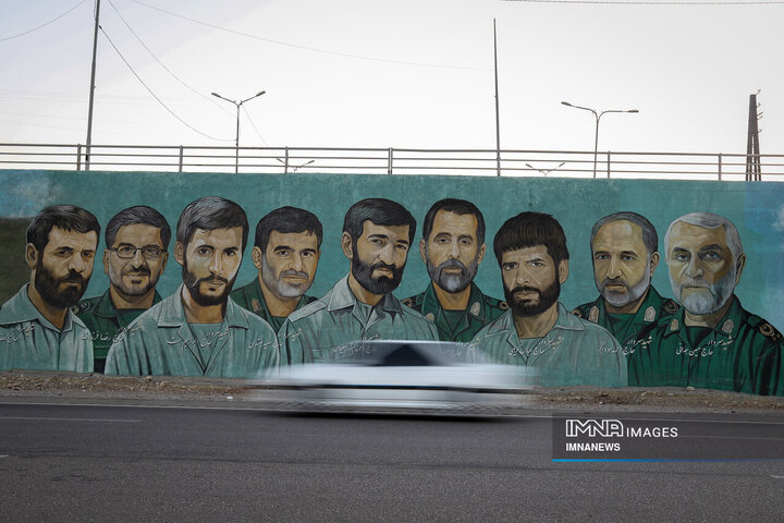 دیوارهای مقدس