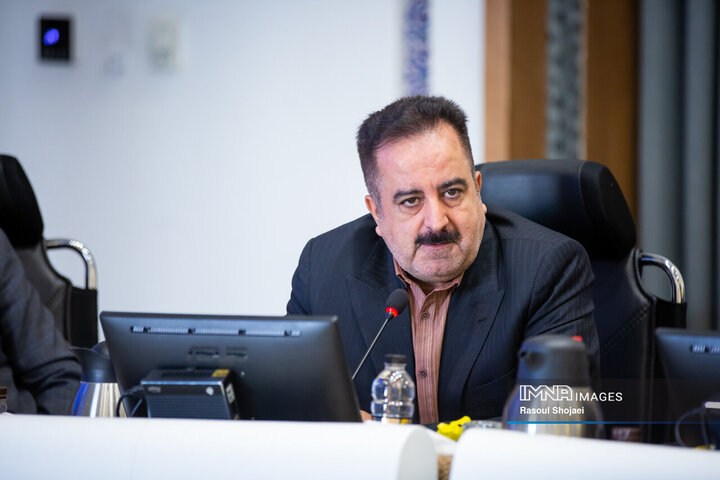 شهرداری اصفهان ۱۲۰ همت فرصت سرمایه‌گذاری در«ایزینکس» ارایه کرد