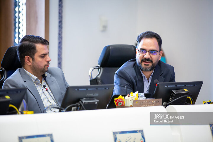 صحن علنی شورای شهر اصفهان