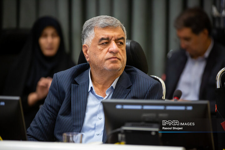 اختصاص حداقل ۲۰ درصد نقشه ساختمان به فضای سبز رعایت نمی‌شود