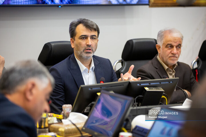 توجه به صنایع با ارزش افزوده بالا یکی از محورهای موفقیت در سرمایه‌گذاری است