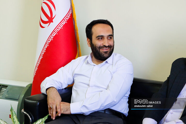 حضور مدیر بحران و پدافند غیرعامل شهرداری اصفهان در خبرگزاری ایمنا