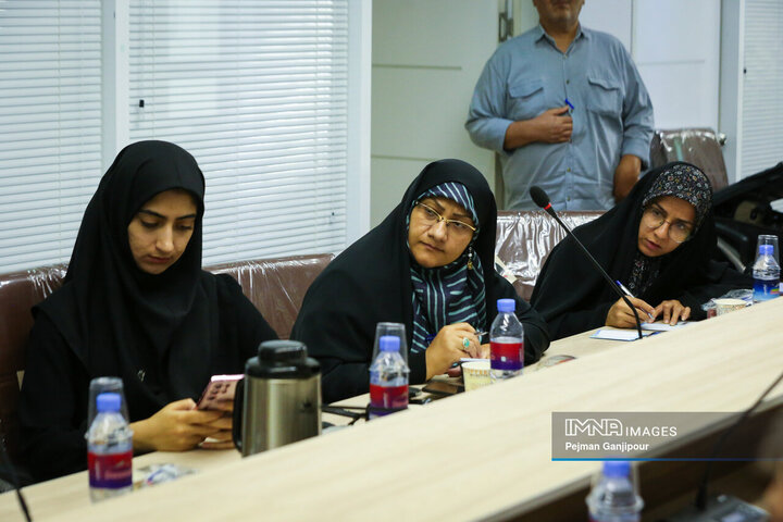 نشست خبری ستاد بزرگداشت هفته دفاع مقدس در اصفهان