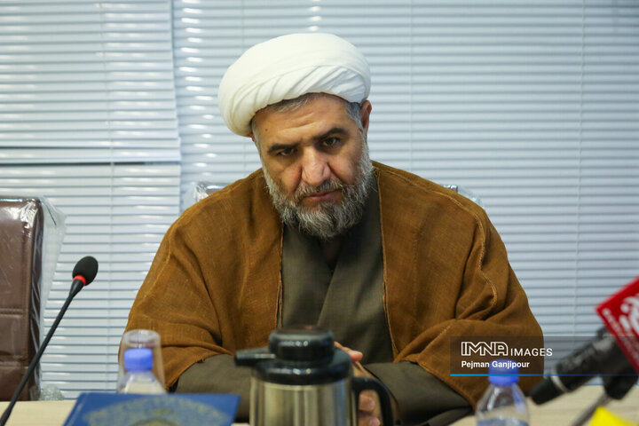 نشست خبری ستاد بزرگداشت هفته دفاع مقدس در اصفهان