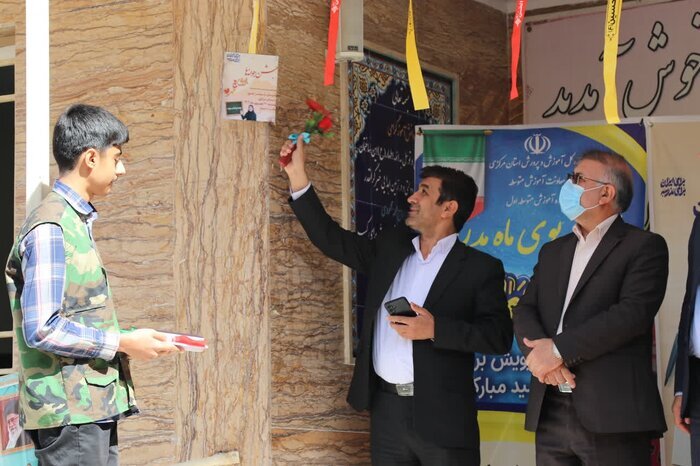 پژوهش بخش جدایی‌ناپذیر فرایند آموزشی شود