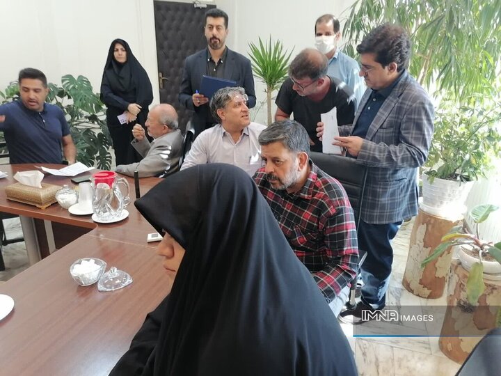 رسیدگی به بیش از ۱۰ پرونده در کمیته نظارتی شورای شهر در منطقه ۲ اصفهان