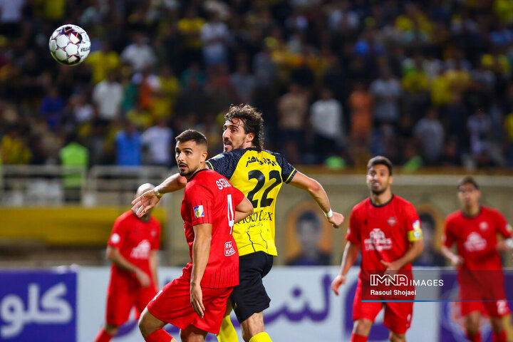 هفته چهارم لیگ برتر فوتبال؛ سپاهان - تراکتور