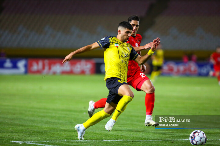 هفته چهارم لیگ برتر فوتبال؛ سپاهان - تراکتور