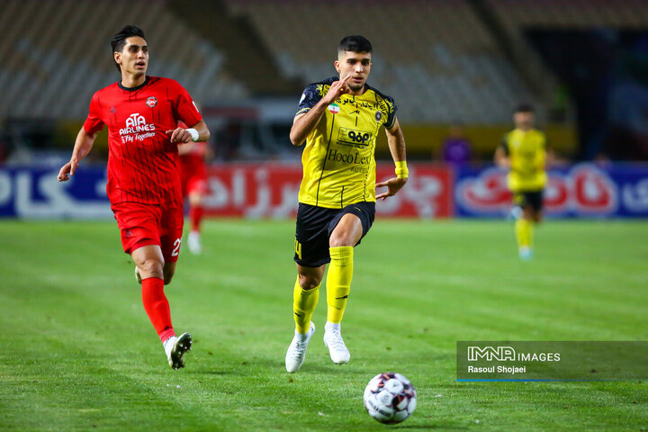 هفته چهارم لیگ برتر فوتبال؛ سپاهان - تراکتور