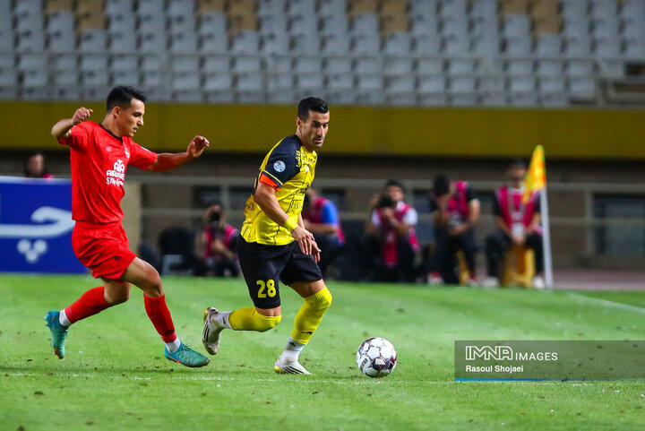 هفته چهارم لیگ برتر فوتبال؛ سپاهان - تراکتور