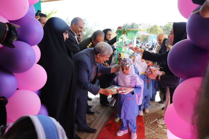 فیلم| جشن شکوفه‌ها در سنندج