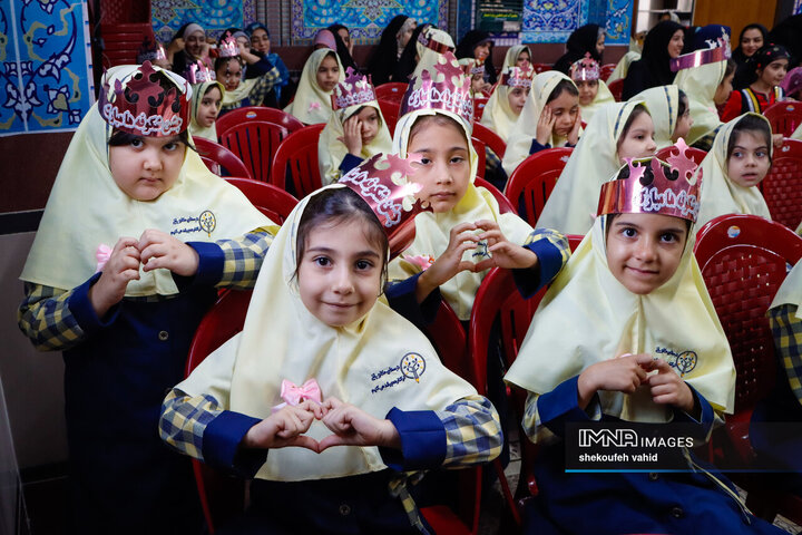 جشن شکوفه ها