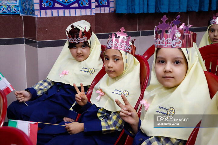 جشن شکوفه ها