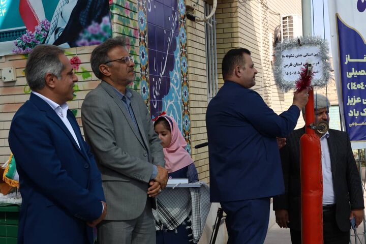 ۷۰ هزار کلاس اولی در فارس آغاز سال تحصیلی را جشن گرفتند