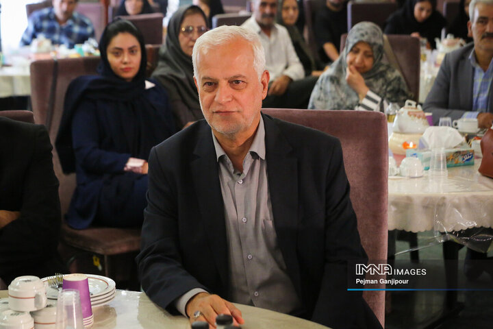 آیین تکریم و تجلیل از بازنشستگان شهرداری اصفهان