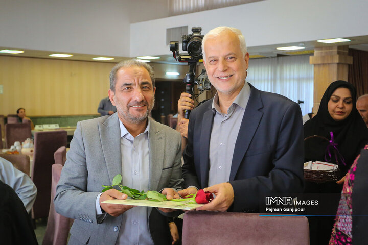 آیین تکریم و تجلیل از بازنشستگان شهرداری اصفهان