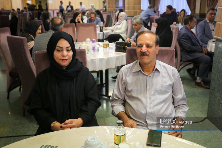 آیین تکریم و تجلیل از بازنشستگان شهرداری اصفهان