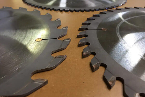 گام تیغ اره چیست؟ راهنمای نگهداری از تیغ اره صنعتی