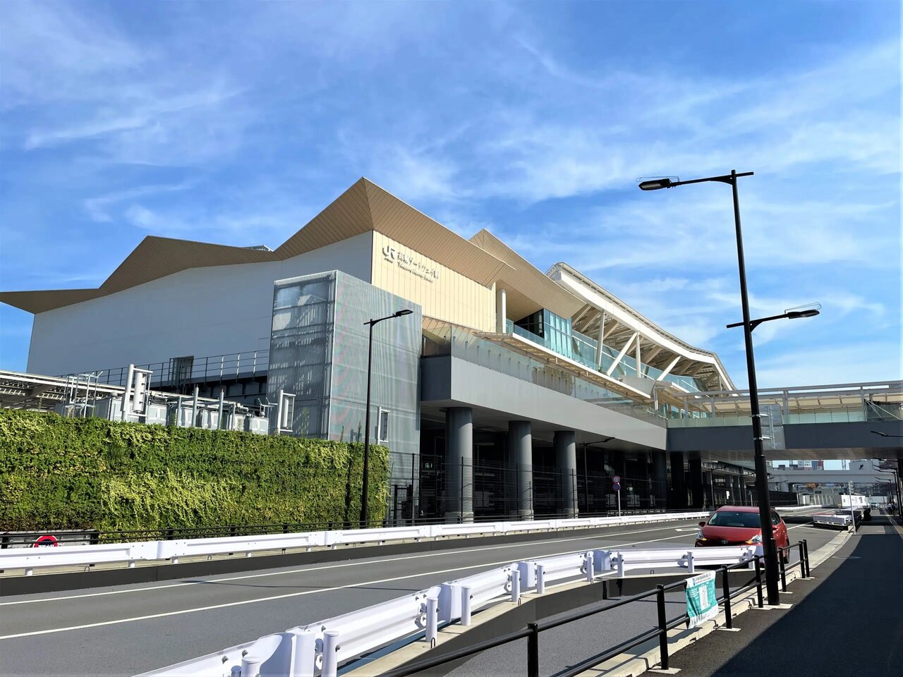 نقش فتوولتائیک شفاف در آینده انرژی ساختمانها