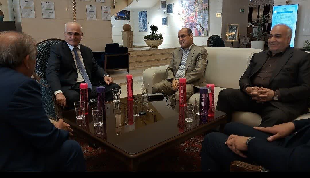 تأکید استاندار گیلان و معاون نخست‌وزیر آذربایجان بر تسریع تکمیل راه‌آهن رشت-آستارا