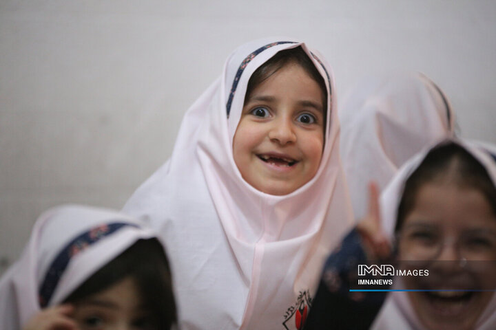 از اشک جدایی تا لبخند دوستی؛ روایت روز اول مهر