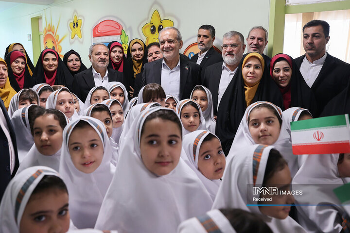 زنگ آغاز سال تحصیلی 1405 - 1404 توسط رئیس جمهور