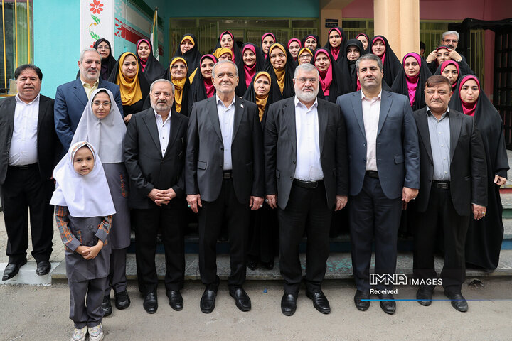 زنگ آغاز سال تحصیلی 1405 - 1404 توسط رئیس جمهور