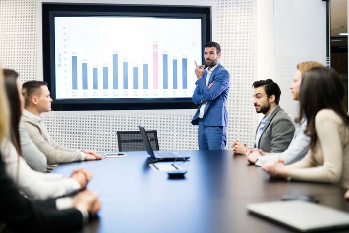 چطور از جلسات سازمانی، نتایج واقعی بگیریم؟ + راه حل هوشمند