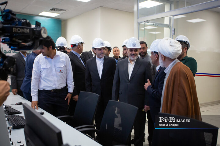 سفر وزیر دفاع به اصفهان