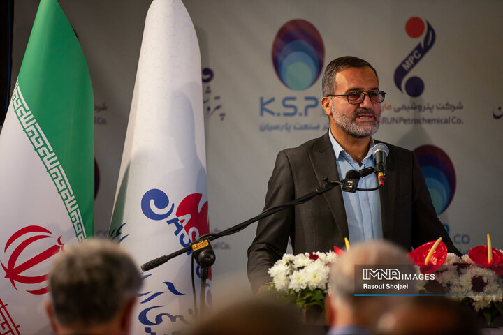 سفر وزیر دفاع به اصفهان