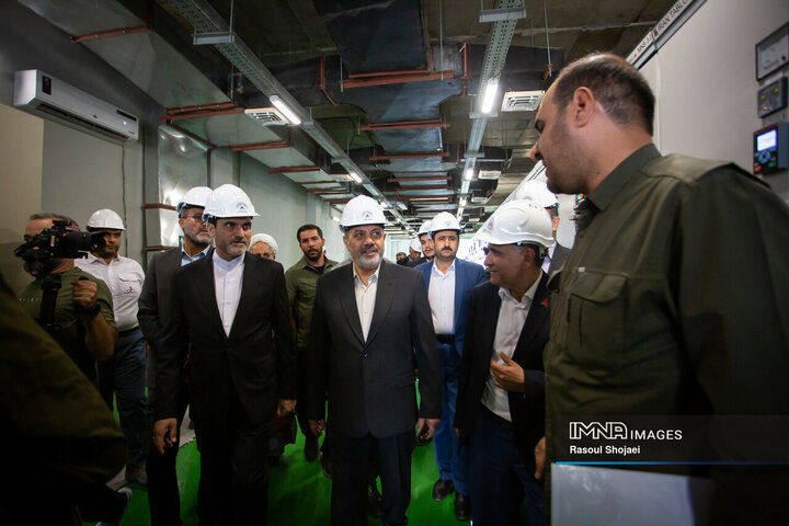 سفر وزیر دفاع به اصفهان