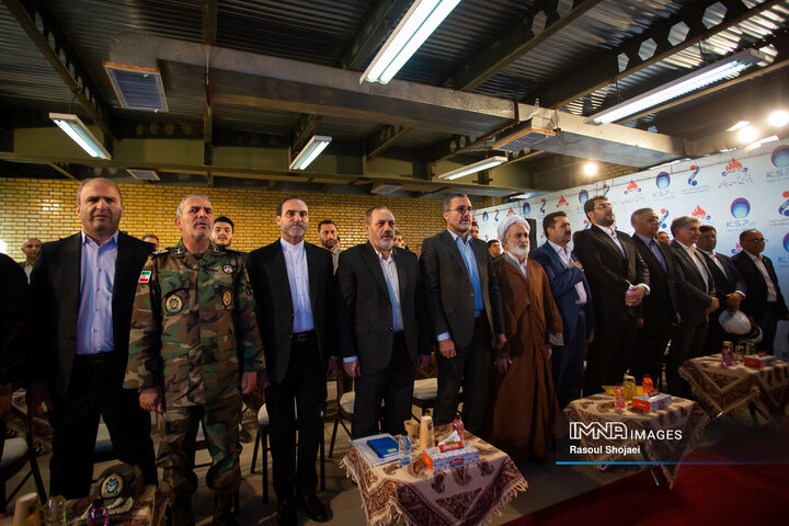 سفر وزیر دفاع به اصفهان