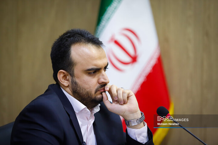 میزگرد سیاسی ایمنا با موضوع «مکانیسم ماشه»