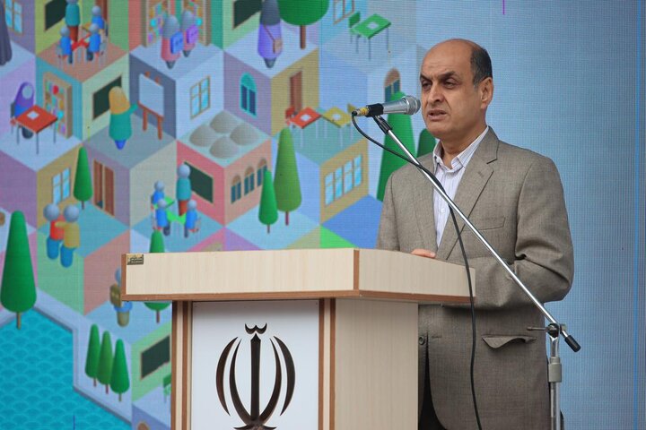 مدارس نقطه آغاز مسیر توسعه و آبادانی کشور است