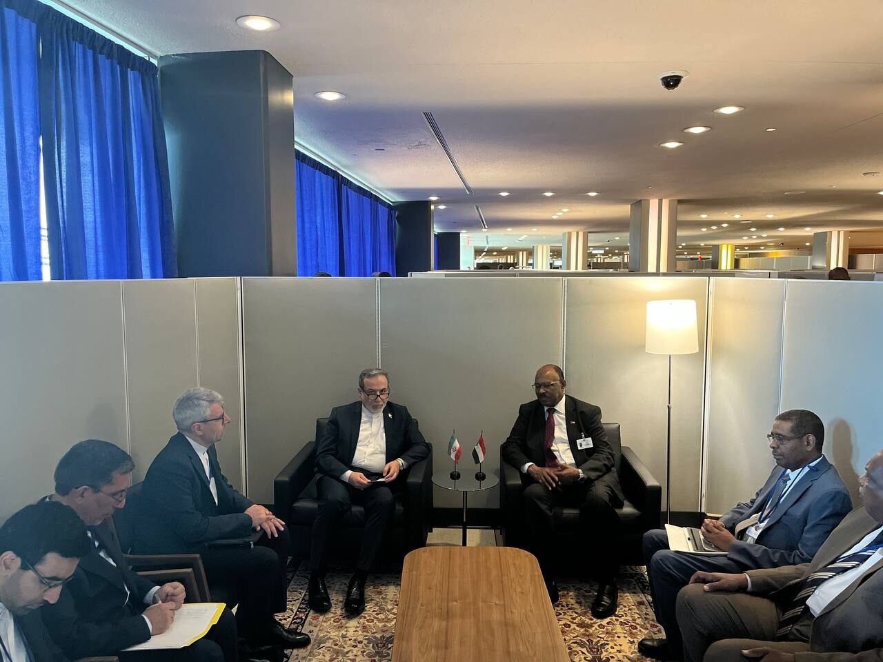 عراقچی روز اول سفر به نیویورک با مقامات کدام کشورها دیدار کرد؟