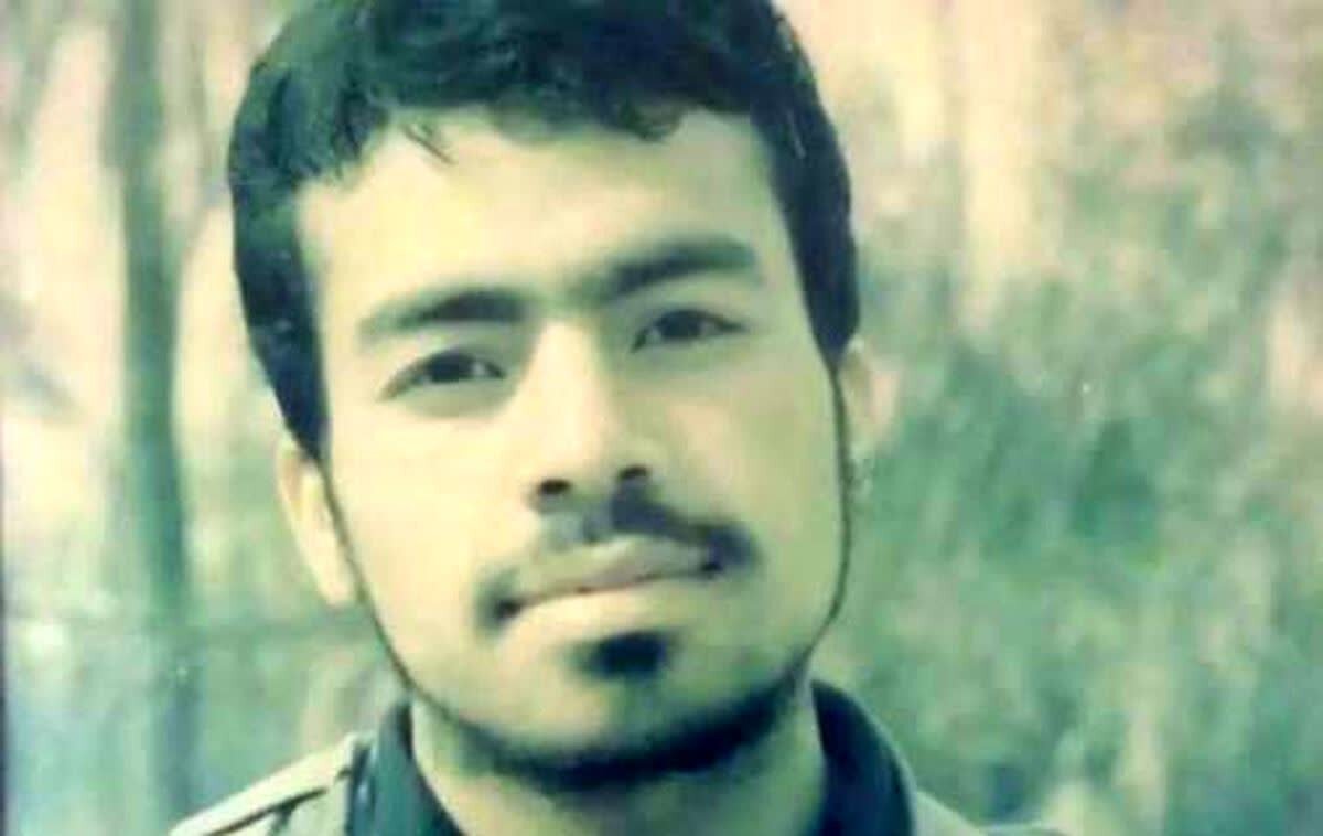 دانشجویانی که مدال شهادت آویختند