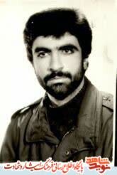 دانشجویانی که مدال شهادت آویختند