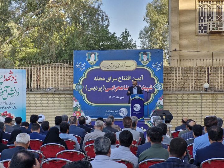 زنده نگه داشتن یاد شهدا وظیفه همگانی است