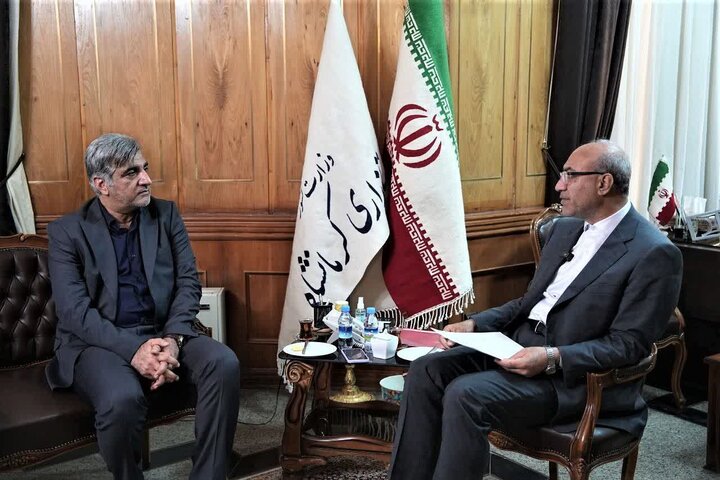 ارتقای خدمات درمانی و بیمه‌ای کرمانشاه در دستور کار قرار گرفت