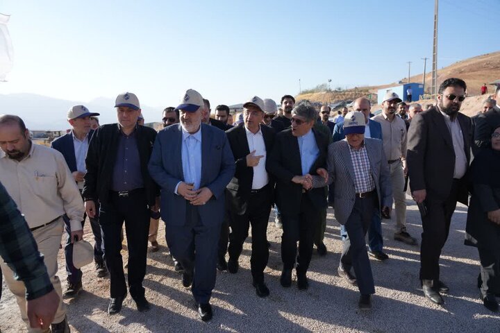 ۱۱ پروژه مهم لرستان به بهره‌برداری می‌رسد / تکمیل سد مخمل‌کوه در دستور کار است