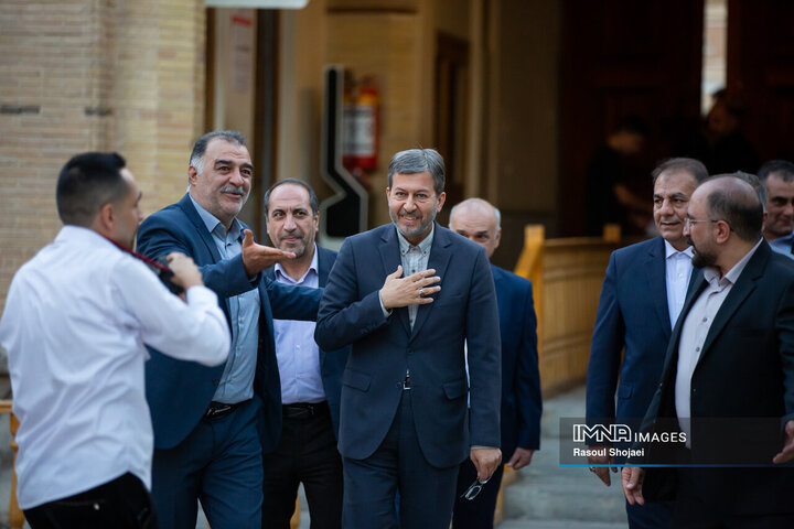 مراسم رونمایی از کتاب خاطرات سرهنگ خلبان «آرتیم ملیکیان»