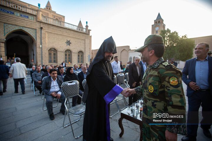 مراسم رونمایی از کتاب خاطرات سرهنگ خلبان «آرتیم ملیکیان»