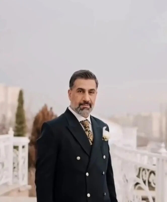 ازدواج محمد نادری و همسرش الناز + عکس