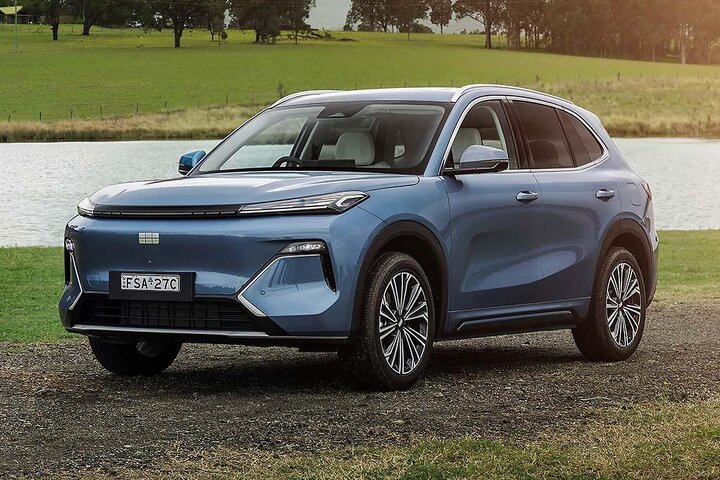 خودروی جیلی Starray EM-i مدل ۲۰۲۶ چه مشخصاتی دارد؟