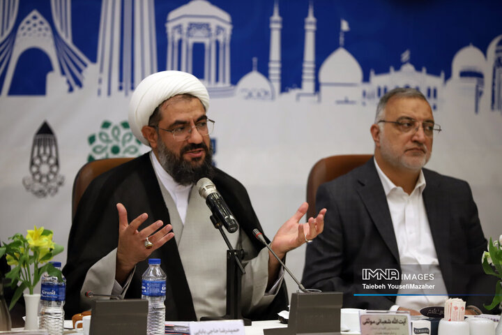 نشست مجمع شهرداران کلان‌شهرهای ایران در همدان