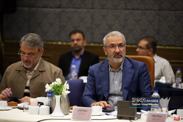 نشست مجمع شهرداران کلان‌شهرهای ایران در همدان